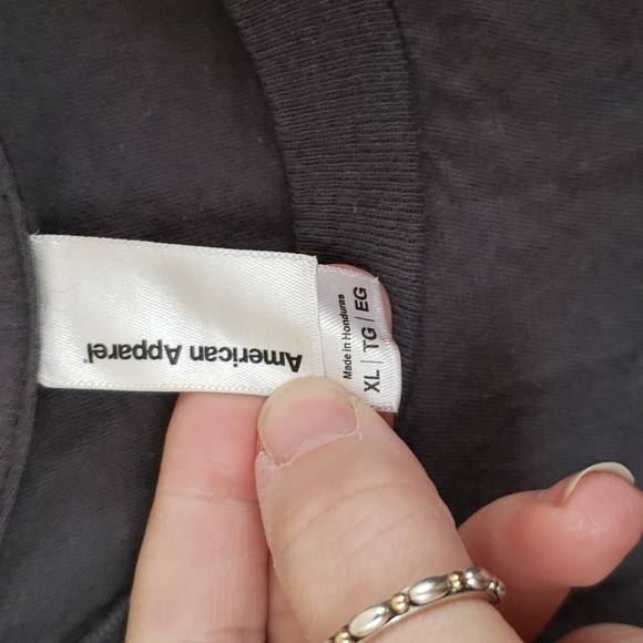 American apparel thrive A world of wonder lizard tee shirt. Sz XL. - Picture 4 of 9